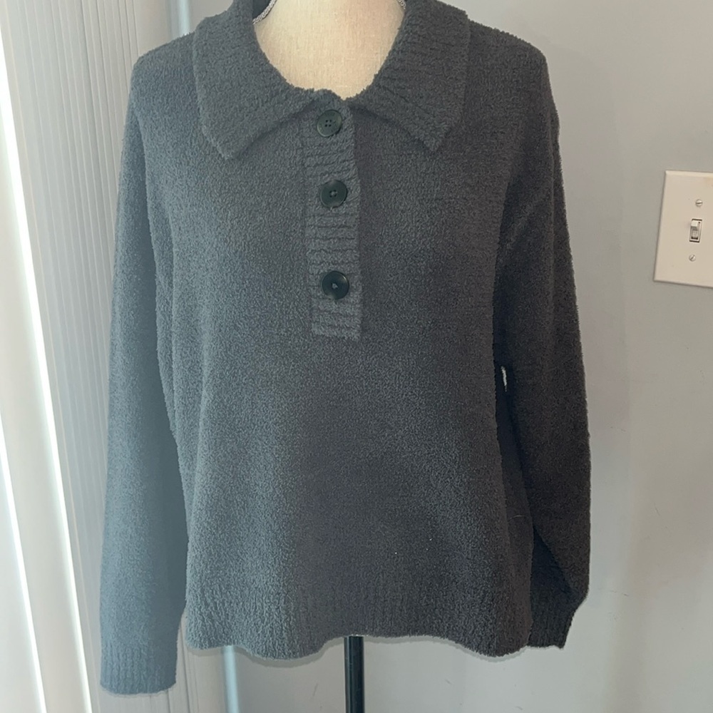 UGG® NWT 
Mowery Sweater Knit Polo Sweater size Large